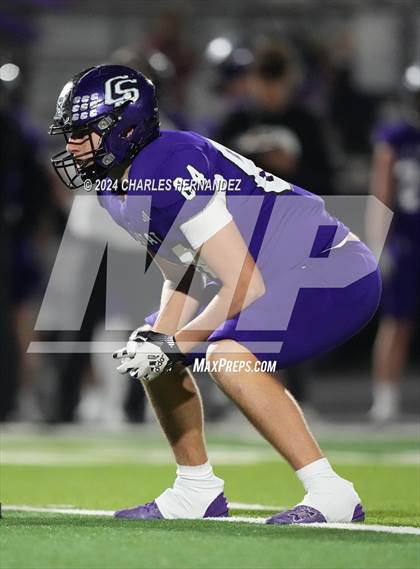 Thumbnail 2 in Crosby vs College Station (UIL 5A Football Division I Region 3 Bi-District Playoff) photogallery.