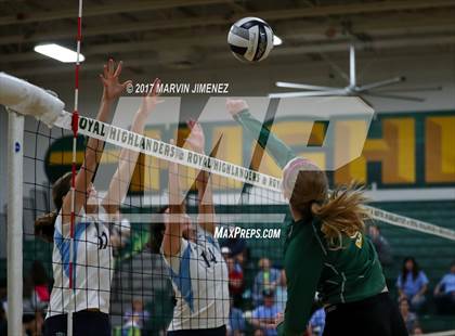 Thumbnail 2 in Camarillo @ Royal (Senior Night) photogallery.