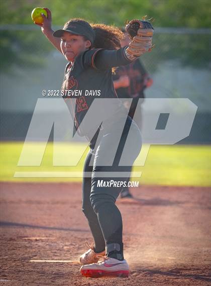Thumbnail 2 in Williams @ Superior (AIA 1A Semifinals) photogallery.