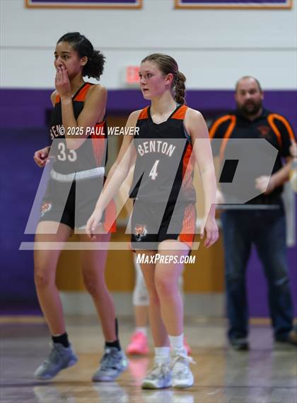 Thumbnail 3 in Meadowbrook Christian vs. Benton (PIAA District 4 Class A Consolation) photogallery.