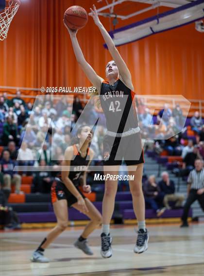 Thumbnail 3 in Meadowbrook Christian vs. Benton (PIAA District 4 Class A Consolation) photogallery.