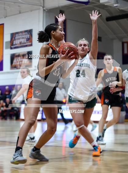 Thumbnail 1 in Meadowbrook Christian vs. Benton (PIAA District 4 Class A Consolation) photogallery.
