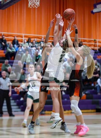 Thumbnail 1 in Meadowbrook Christian vs. Benton (PIAA District 4 Class A Consolation) photogallery.