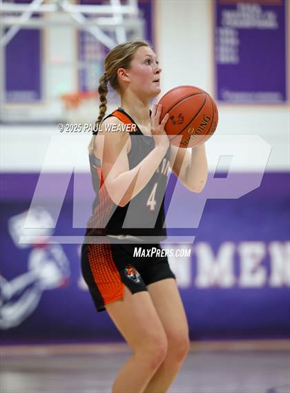Thumbnail 3 in Meadowbrook Christian vs. Benton (PIAA District 4 Class A Consolation) photogallery.