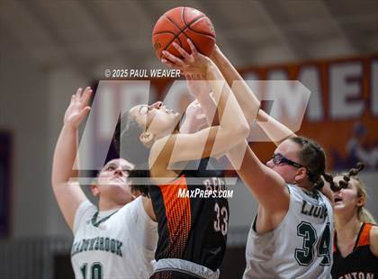Thumbnail 3 in Meadowbrook Christian vs. Benton (PIAA District 4 Class A Consolation) photogallery.