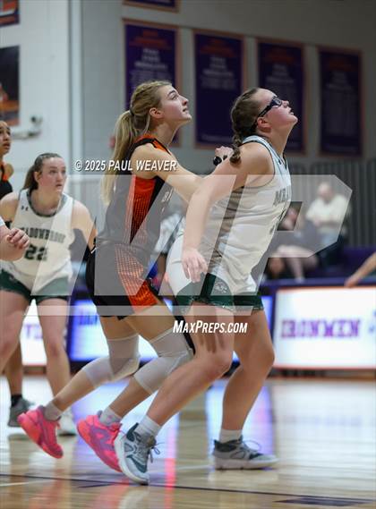 Thumbnail 1 in Meadowbrook Christian vs. Benton (PIAA District 4 Class A Consolation) photogallery.