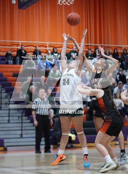 Thumbnail 1 in Meadowbrook Christian vs. Benton (PIAA District 4 Class A Consolation) photogallery.