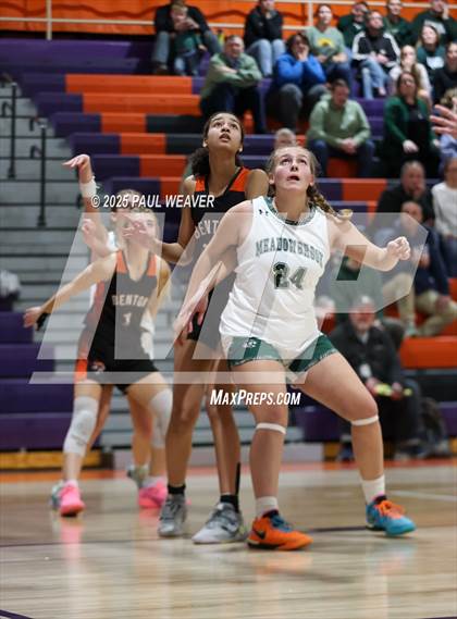 Thumbnail 1 in Meadowbrook Christian vs. Benton (PIAA District 4 Class A Consolation) photogallery.
