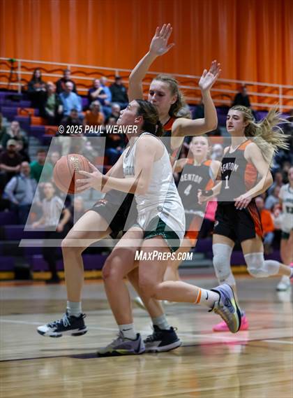 Thumbnail 1 in Meadowbrook Christian vs. Benton (PIAA District 4 Class A Consolation) photogallery.