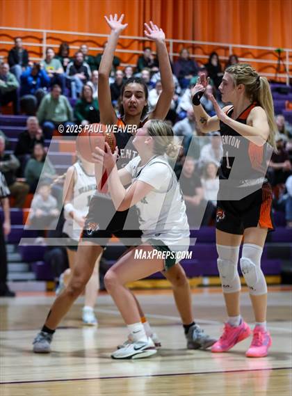 Thumbnail 3 in Meadowbrook Christian vs. Benton (PIAA District 4 Class A Consolation) photogallery.