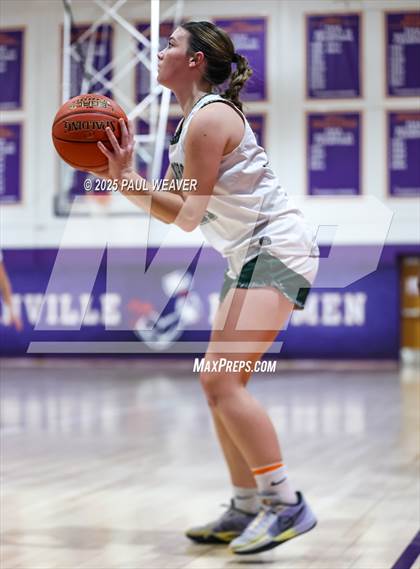 Thumbnail 2 in Meadowbrook Christian vs. Benton (PIAA District 4 Class A Consolation) photogallery.