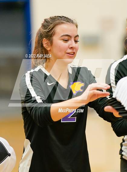 Thumbnail 2 in Christian Brothers vs. Escalon (CIF SJS D3 Final) photogallery.