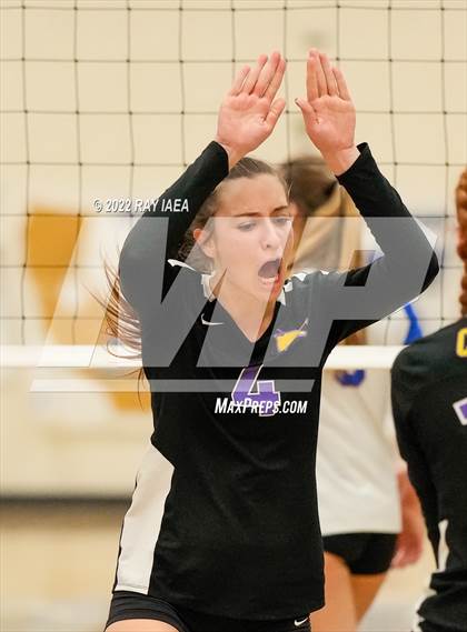 Thumbnail 2 in Christian Brothers vs. Escalon (CIF SJS D3 Final) photogallery.
