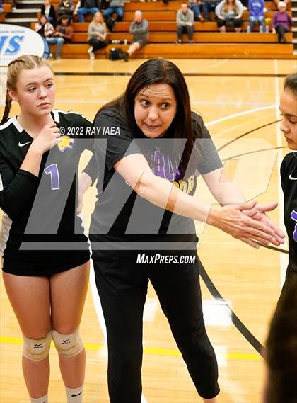 Thumbnail 2 in Christian Brothers vs. Escalon (CIF SJS D3 Final) photogallery.