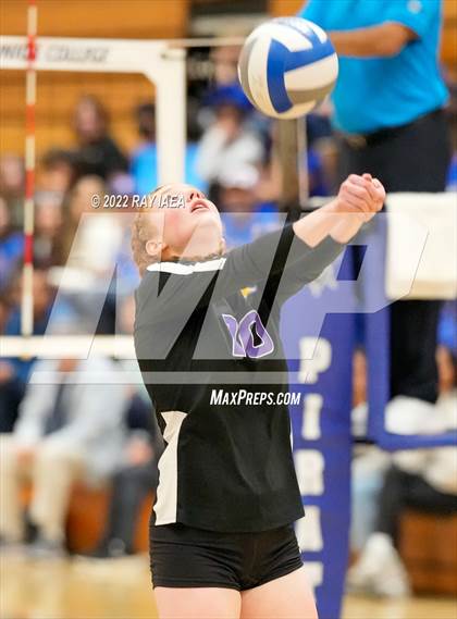 Thumbnail 3 in Christian Brothers vs. Escalon (CIF SJS D3 Final) photogallery.