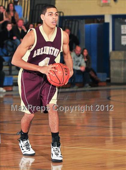 Thumbnail 1 in Spackenkill vs. Arlington photogallery.
