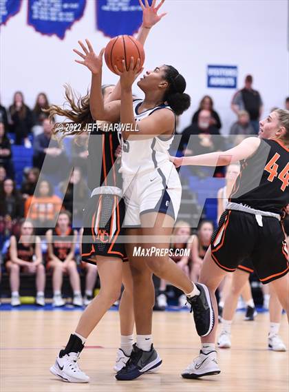 Thumbnail 1 in Archbishop Hoban vs. Hoover (OHSAA D1 District Final) photogallery.