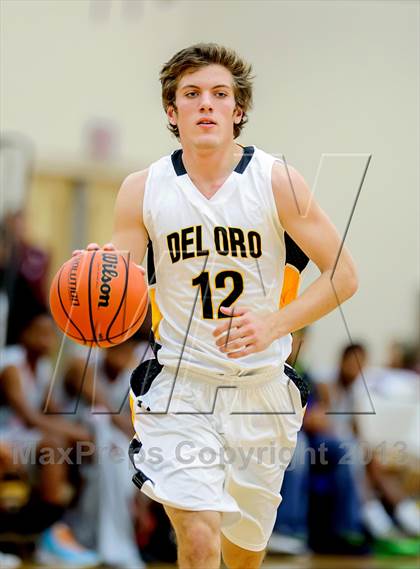 Thumbnail 2 in Del Oro vs Vallejo (Whitney Christmas Classic) photogallery.