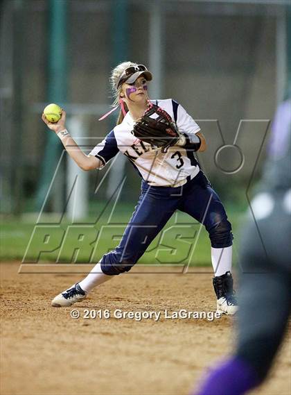 Thumbnail 1 in Keller vs. Timber Creek  photogallery.
