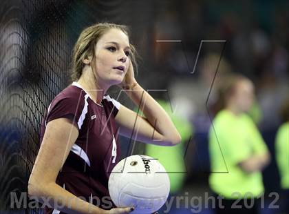 Thumbnail 2 in Cheyenne Mountain vs. Valor Christian (CHSAA 4A Semifinal) photogallery.