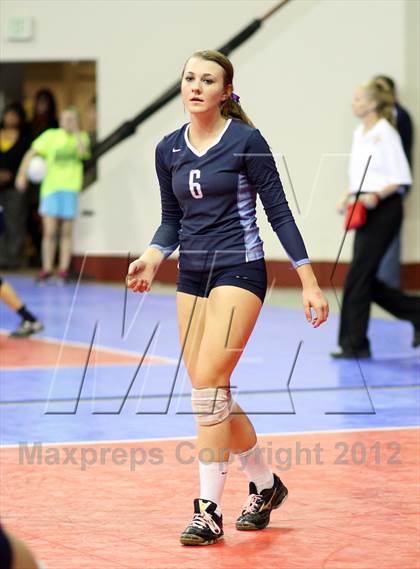 Thumbnail 1 in Cheyenne Mountain vs. Valor Christian (CHSAA 4A Semifinal) photogallery.