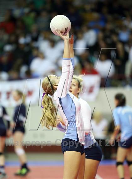 Thumbnail 1 in Cheyenne Mountain vs. Valor Christian (CHSAA 4A Semifinal) photogallery.