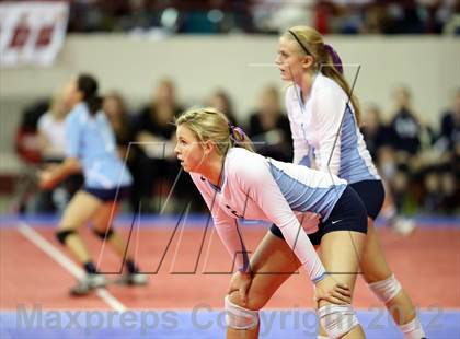 Thumbnail 1 in Cheyenne Mountain vs. Valor Christian (CHSAA 4A Semifinal) photogallery.