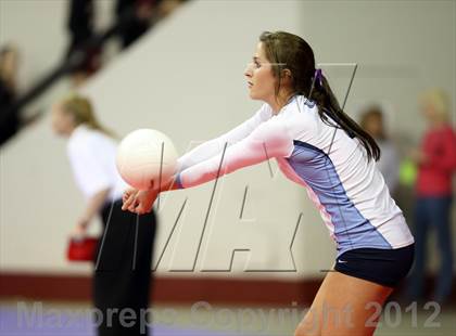 Thumbnail 3 in Cheyenne Mountain vs. Valor Christian (CHSAA 4A Semifinal) photogallery.