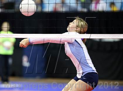 Thumbnail 1 in Cheyenne Mountain vs. Valor Christian (CHSAA 4A Semifinal) photogallery.