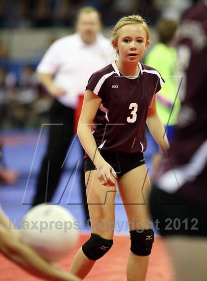 Thumbnail 2 in Cheyenne Mountain vs. Valor Christian (CHSAA 4A Semifinal) photogallery.