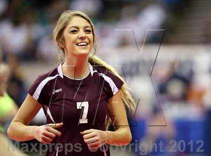 Thumbnail 2 in Cheyenne Mountain vs. Valor Christian (CHSAA 4A Semifinal) photogallery.