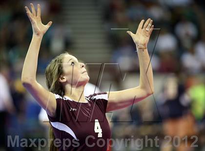 Thumbnail 3 in Cheyenne Mountain vs. Valor Christian (CHSAA 4A Semifinal) photogallery.