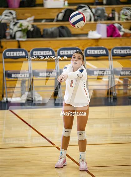 Thumbnail 2 in Tucson High Magnet School @ Cienega photogallery.