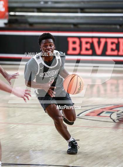 Thumbnail 1 in San Diego vs Crossroads (Beverly Hills Tournament) photogallery.