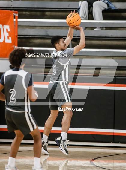 Thumbnail 2 in San Diego vs Crossroads (Beverly Hills Tournament) photogallery.