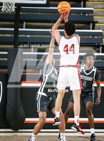 Thumbnail 1 in San Diego vs Crossroads (Beverly Hills Tournament) photogallery.