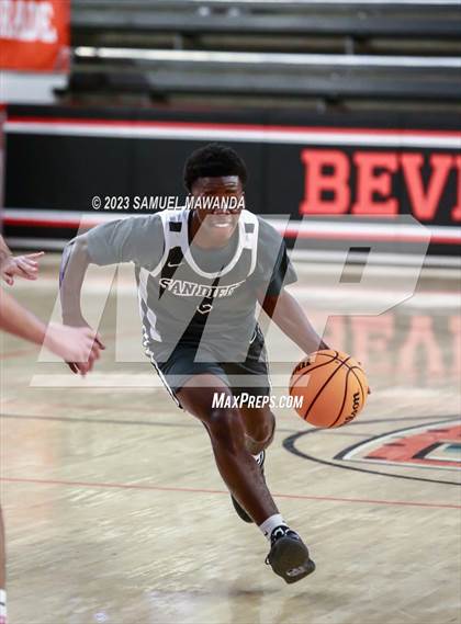 Thumbnail 3 in San Diego vs Crossroads (Beverly Hills Tournament) photogallery.