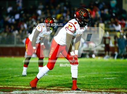Thumbnail 3 in Mission Viejo vs Alemany photogallery.