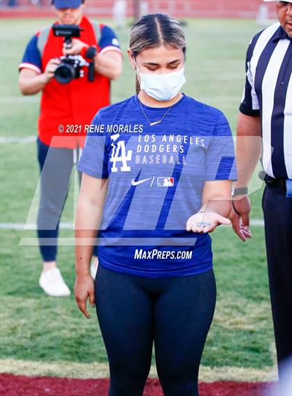 Thumbnail 3 in Mission Viejo vs Alemany photogallery.