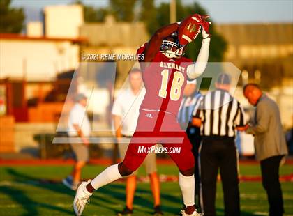 Thumbnail 2 in Mission Viejo vs Alemany photogallery.