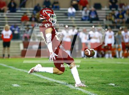 Thumbnail 1 in Mission Viejo vs Alemany photogallery.