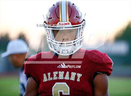 Thumbnail 2 in Mission Viejo vs Alemany photogallery.