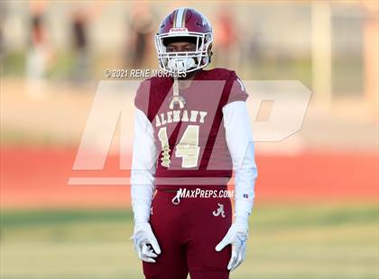 Thumbnail 3 in Mission Viejo vs Alemany photogallery.