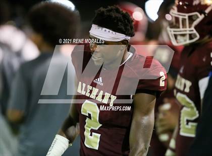 Thumbnail 2 in Mission Viejo vs Alemany photogallery.
