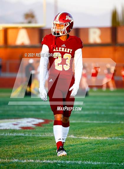 Thumbnail 3 in Mission Viejo vs Alemany photogallery.