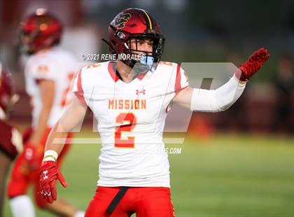 Thumbnail 2 in Mission Viejo vs Alemany photogallery.