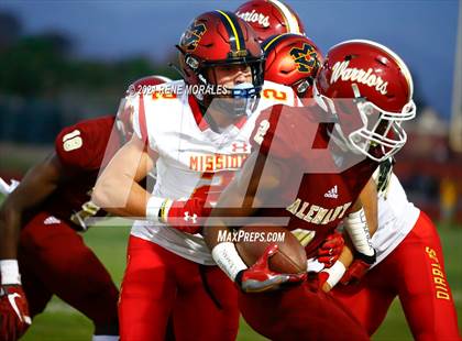 Thumbnail 2 in Mission Viejo vs Alemany photogallery.