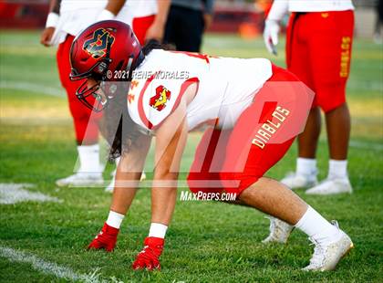 Thumbnail 3 in Mission Viejo vs Alemany photogallery.