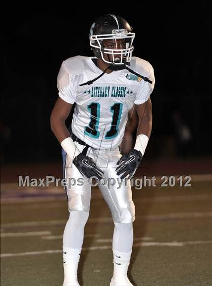 Thumbnail 3 in Catholic/Christian Literacy All-Star Football Classic photogallery.