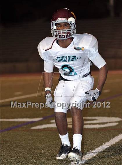 Thumbnail 3 in Catholic/Christian Literacy All-Star Football Classic photogallery.